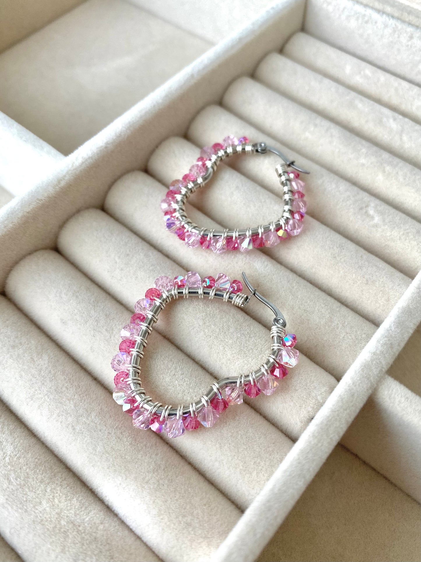 Sydänrenkaat, pinkki, titaaniteräs