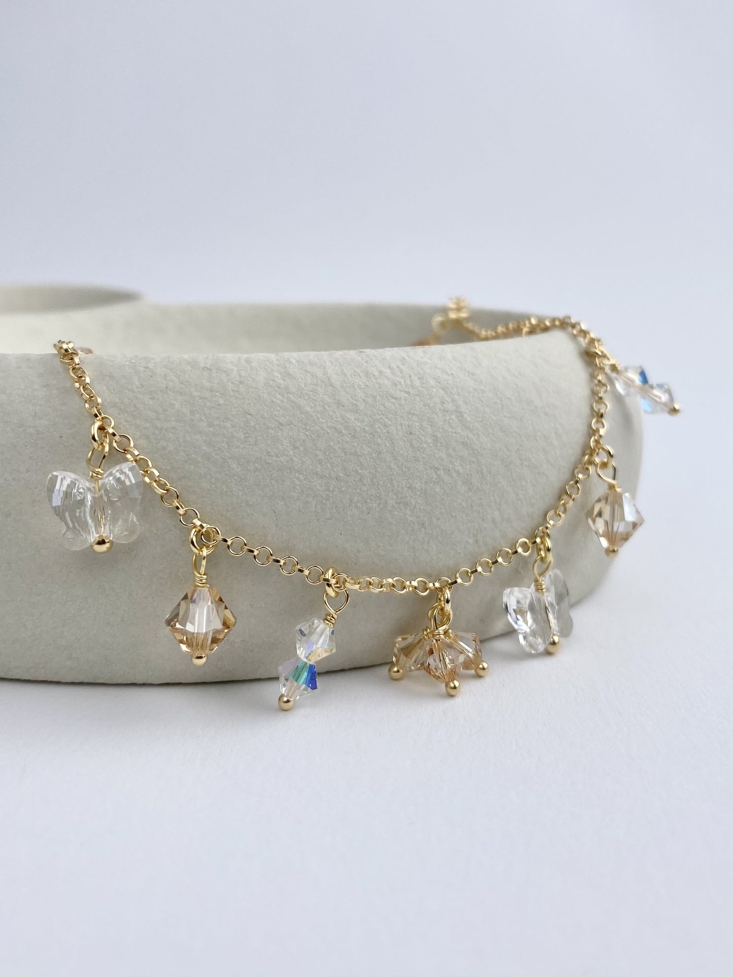 Keidas-rannekoru, beige, kullattu hopea