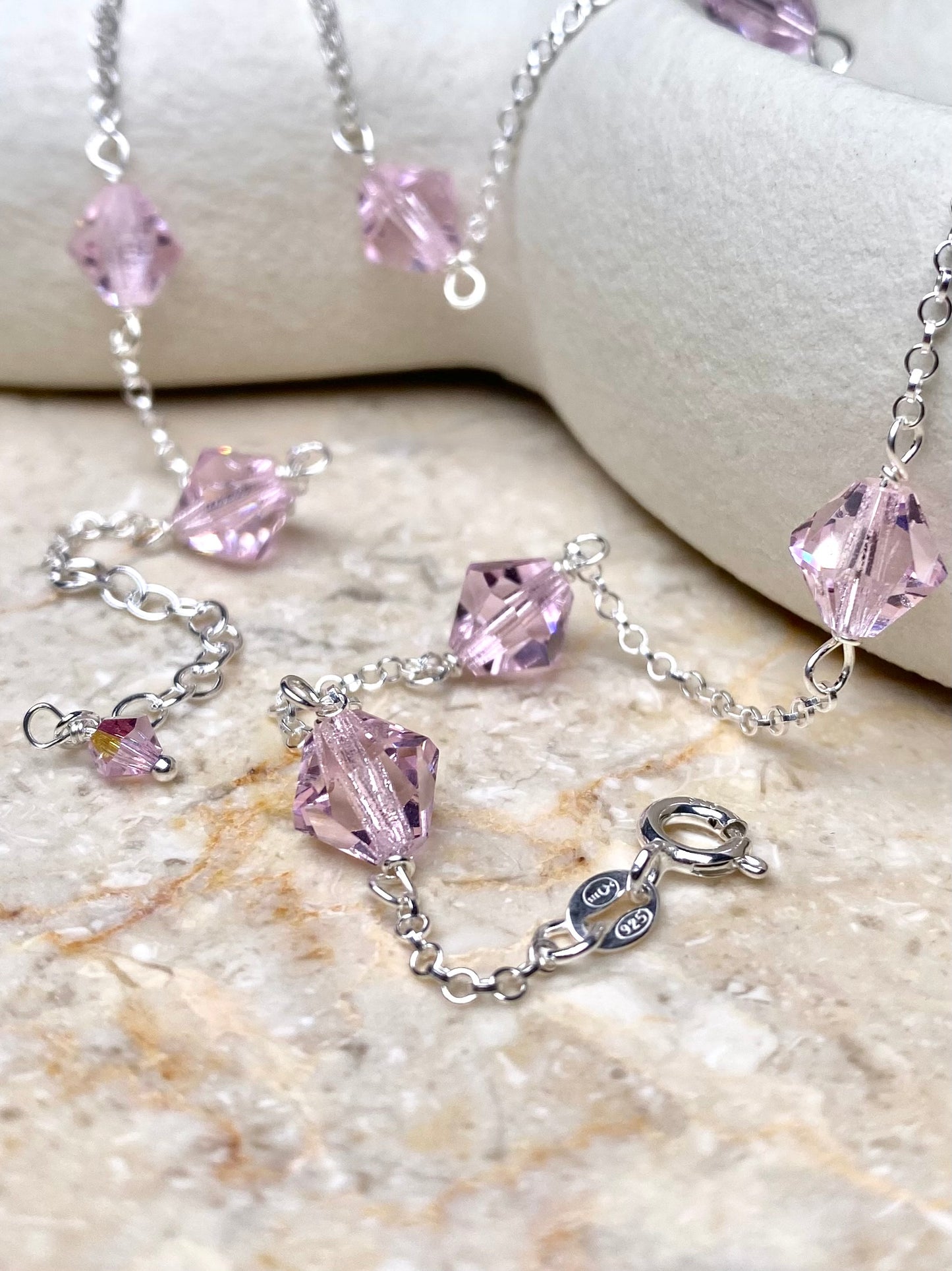 Aarteeni-kaulakoru, vaaleanpunainen, hopea