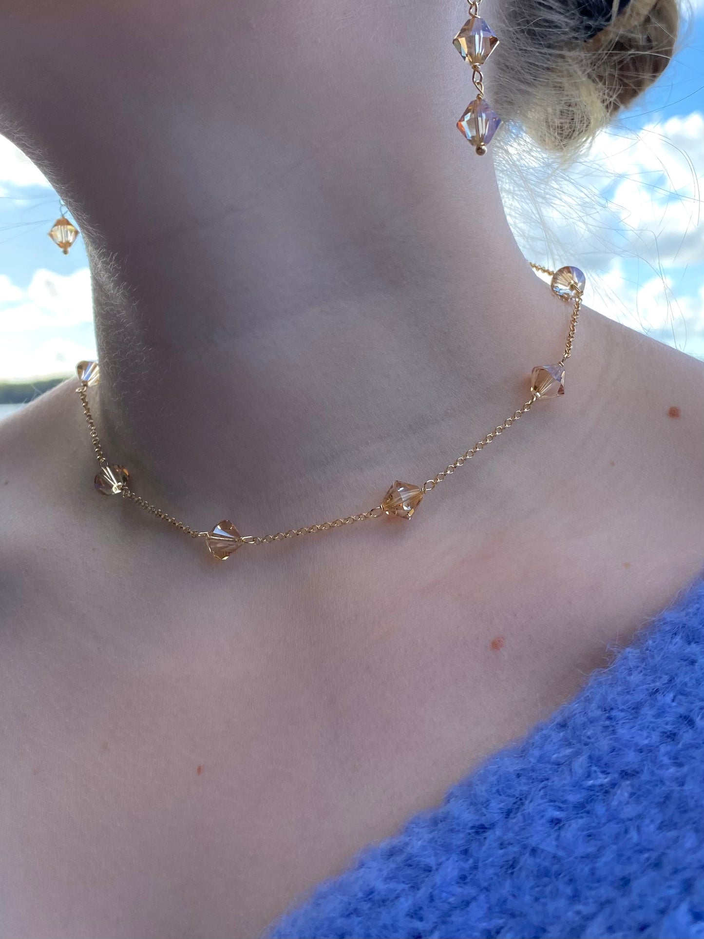 Aarteeni-kaulakoru, beige, kullattu hopea