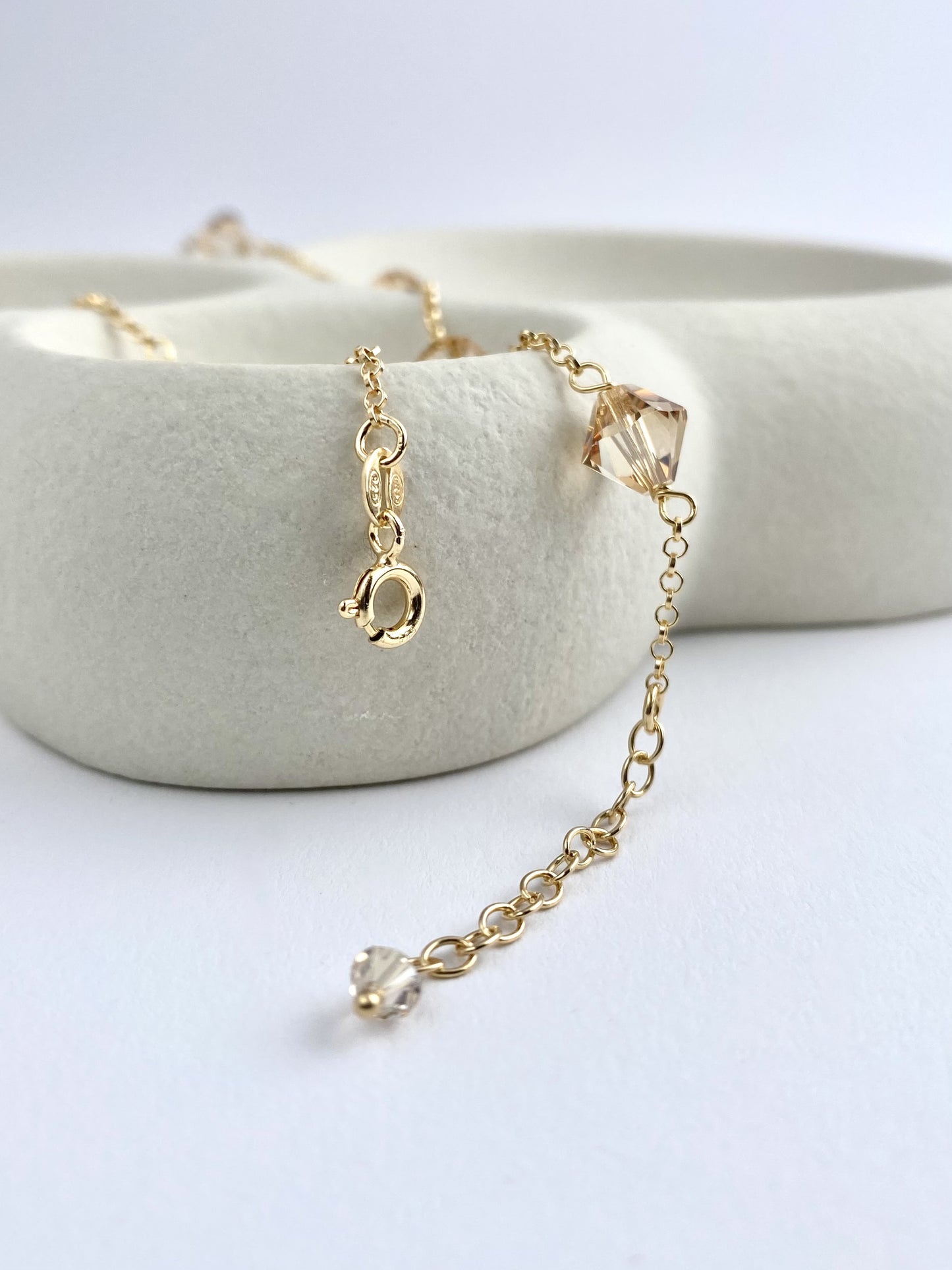 Aarteeni-kaulakoru, beige, kullattu hopea