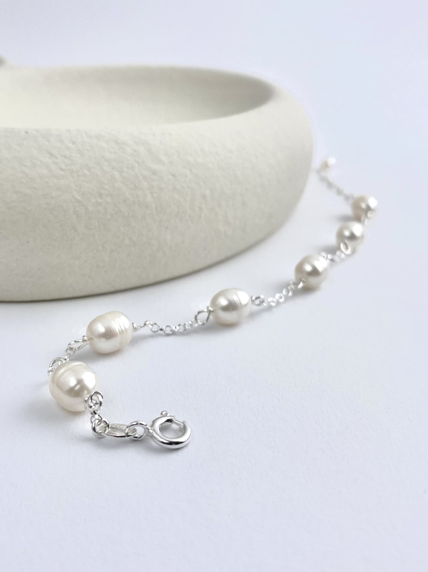 Aarteeni-rannekoru, helmi, hopea