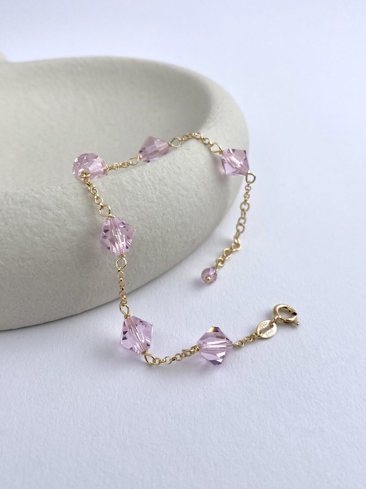 Aarteeni-rannekoru, vaaleanpunainen, kullattu hopea