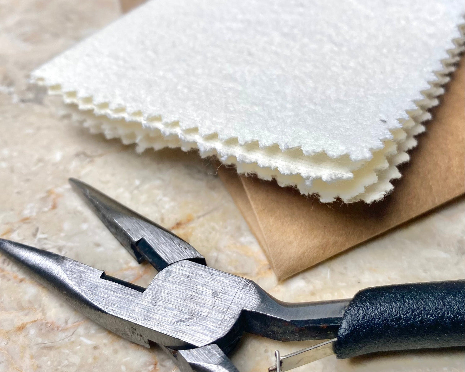 Hopeanpuhdistusliina