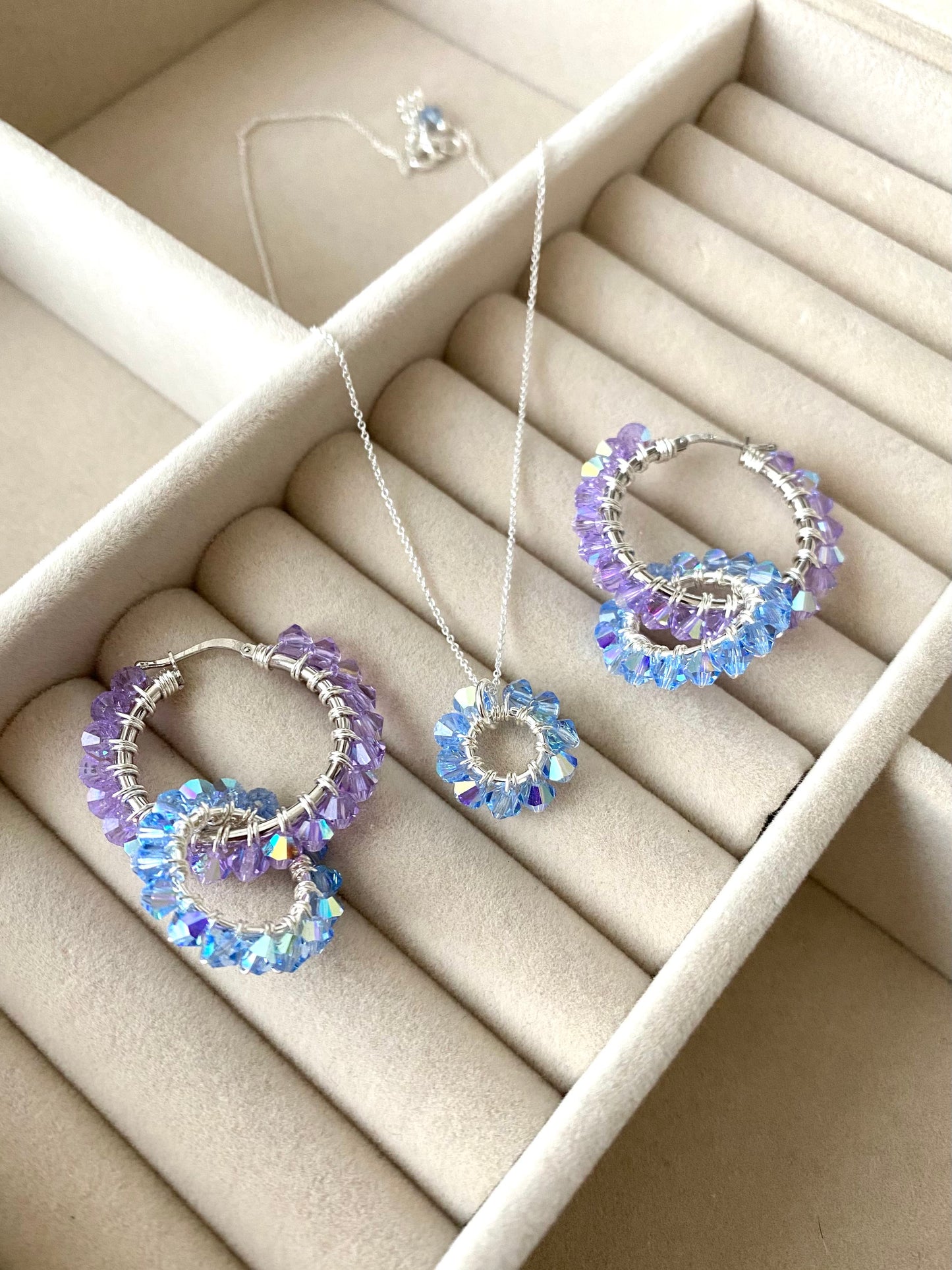 Tuplarenkaat & Soolorengas -korusetti, sinilila, hopea