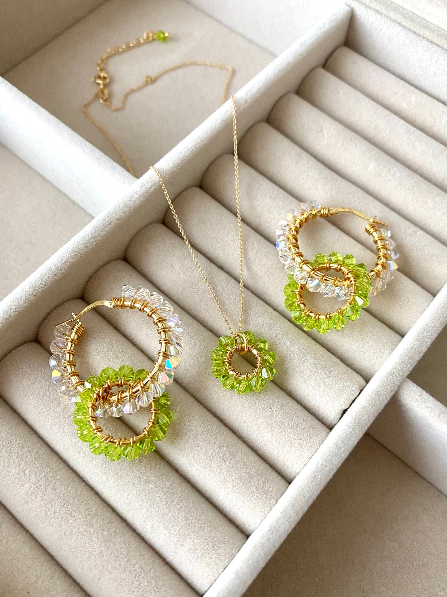 Tuplarenkaat & Soolorengas -korusetti, lime, kullattu hopea