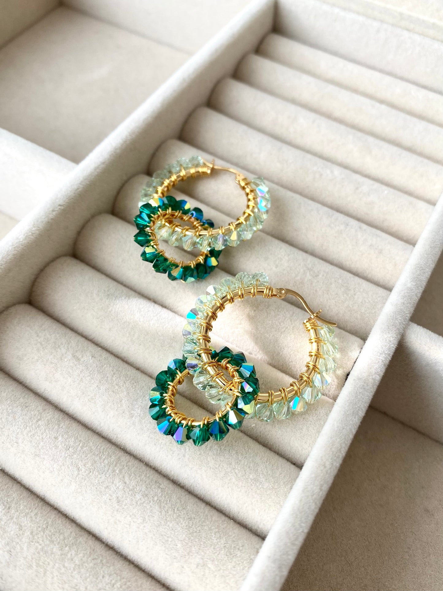 Tuplarenkaat-korvakorut, vihreä, kullattu hopea