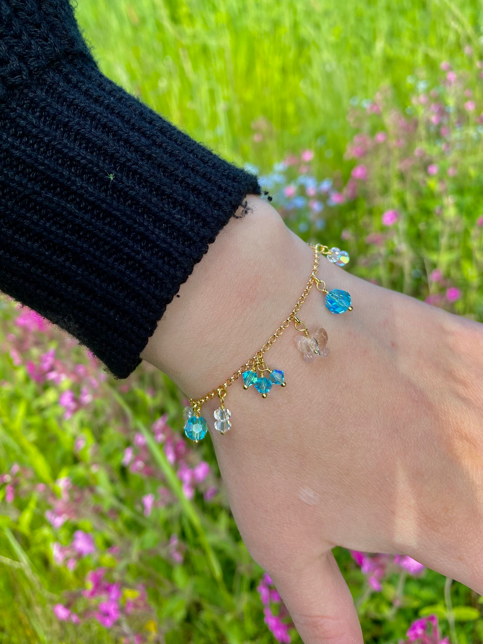 Turkoosi kullattu keidas-rannekoru