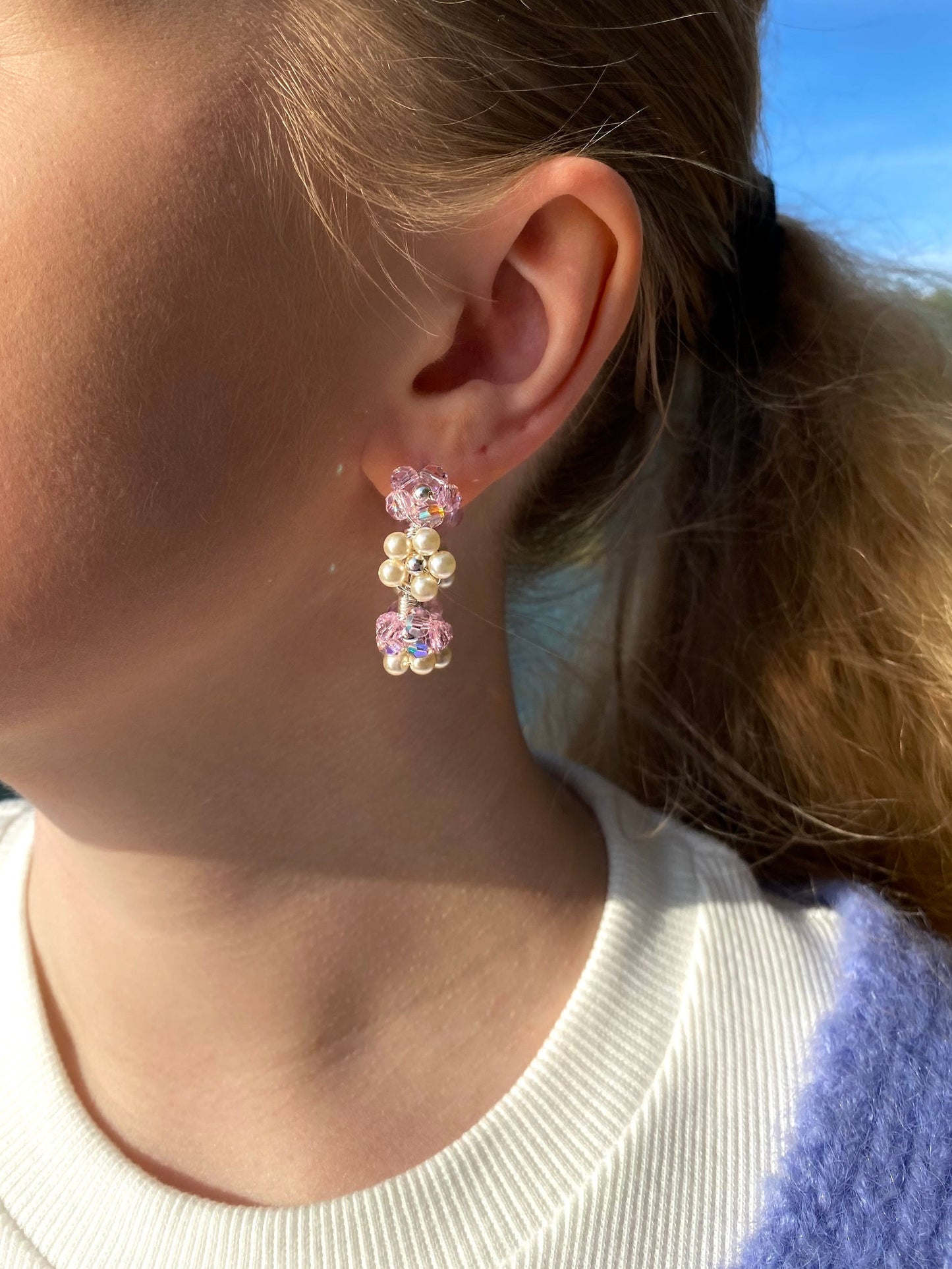 Näyttävät kukkakorvakorut, hopea