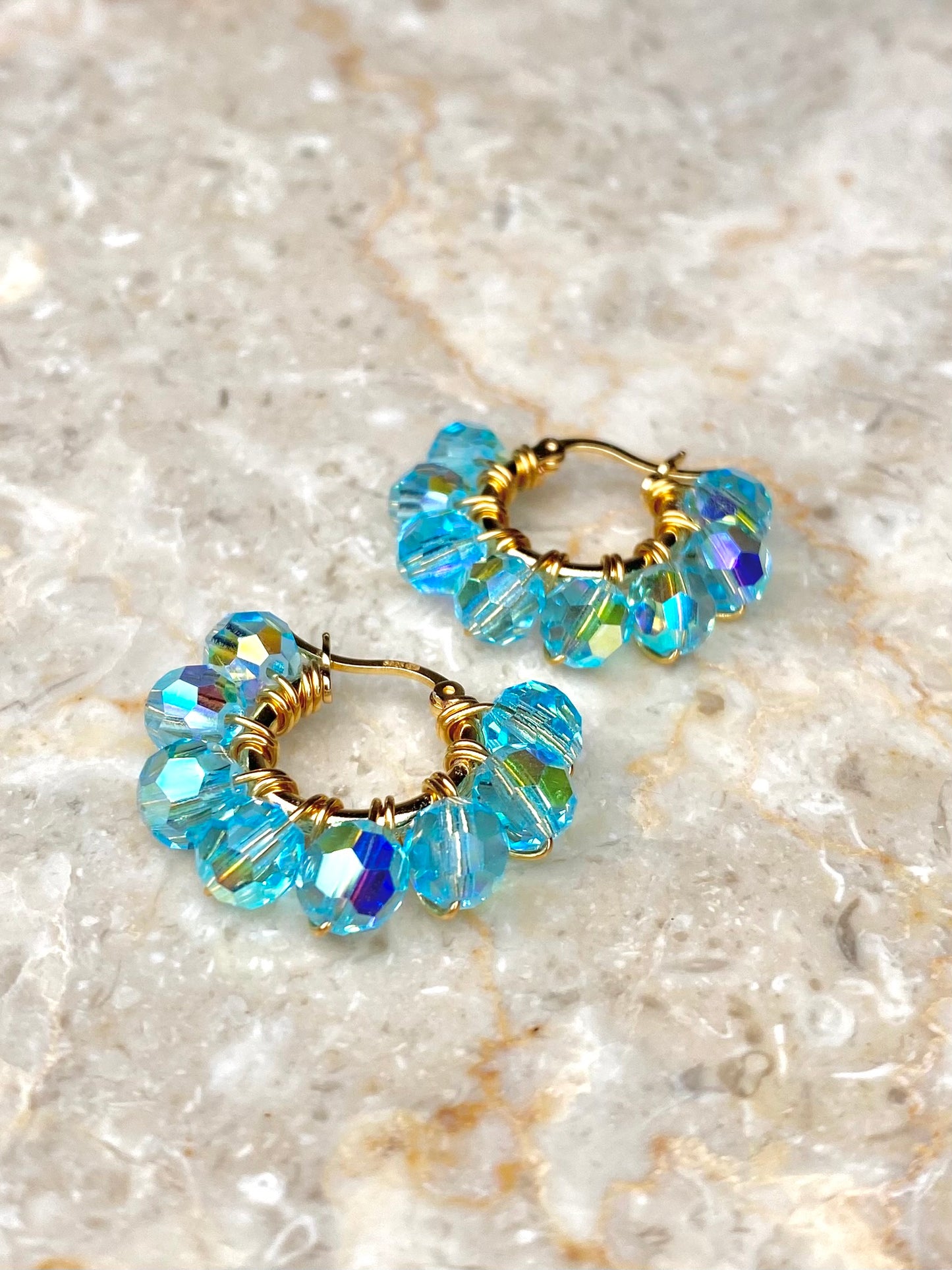 Kullatut hopeiset turkoosit pienet korvakorut